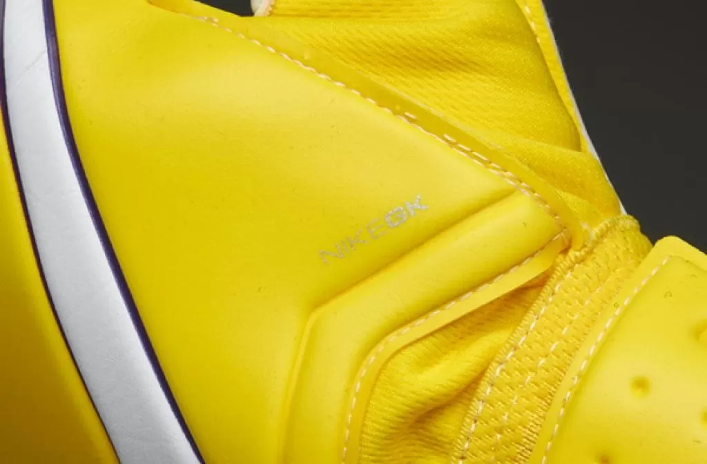 Nike Goalkeeper Vapor Grip3 / профессиональные перчатки для вратаря